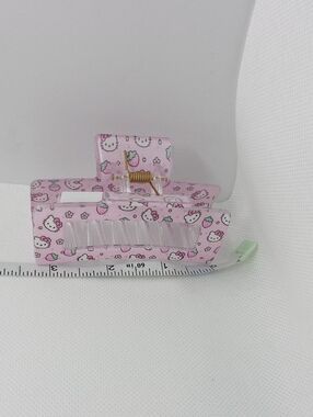 Hello Kitty Light Pink Strawberry Print Hair Claw